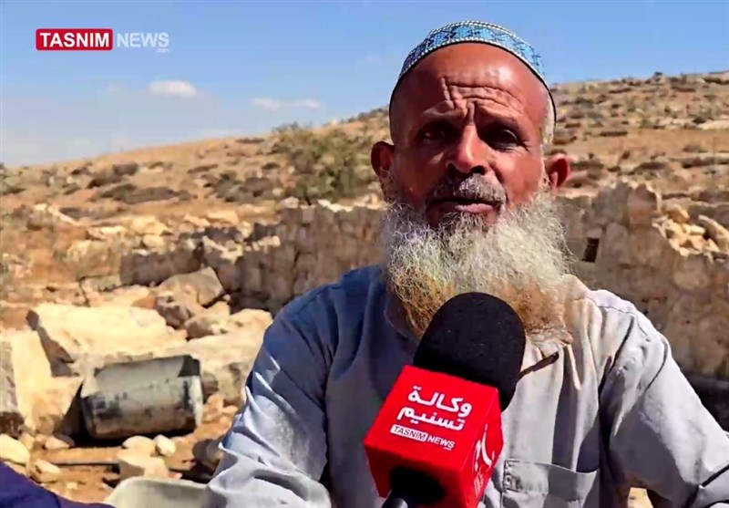 هذه ارضي لن اتركها... سعيد العمور وجه للصمود بعكازه