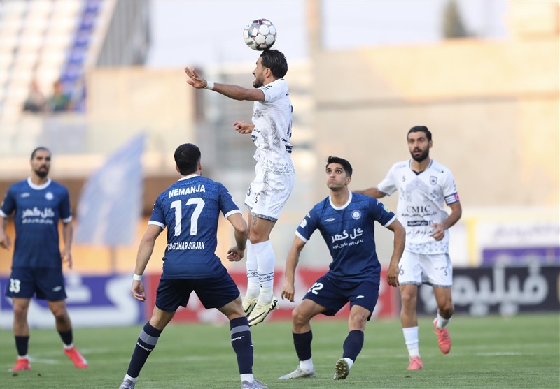 آغاز هفته هفتم لیگ برتر با برد خانگی گل‌گهر مقابل چادرملو / صدرنشینی دوباره شاگردان تارتار