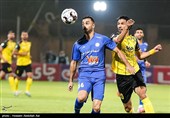 دیدار تیمهای فوتبال  استقلال خوزستان - سپاهان