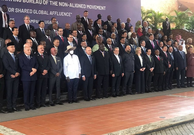 Araqchi: World Stands with Iran As Isolated Powers Defy Reality