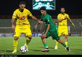 دیدار تیم های فوتبال شمس آذر و فجر سپاسی