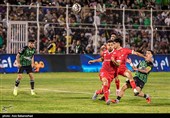 دیدار تیمهای فوتبال خیبر خرم‌آباد و پرسپولیس تهران