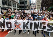 موج گسترده اعتراضات «بدون پادشاه» علیه ترامپ در سراسر آمریکا و اروپا
