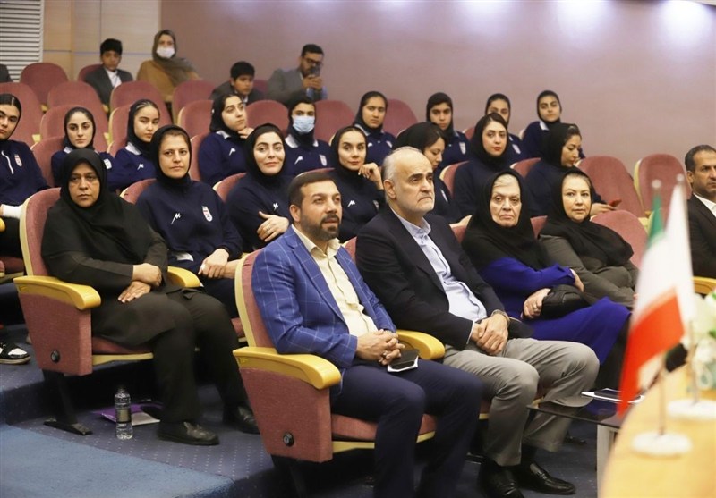 برگزاری مراسم بدرقه تیمهای فوتسال دختران و پسران زیر 17 سال ایران + تصاویر 6