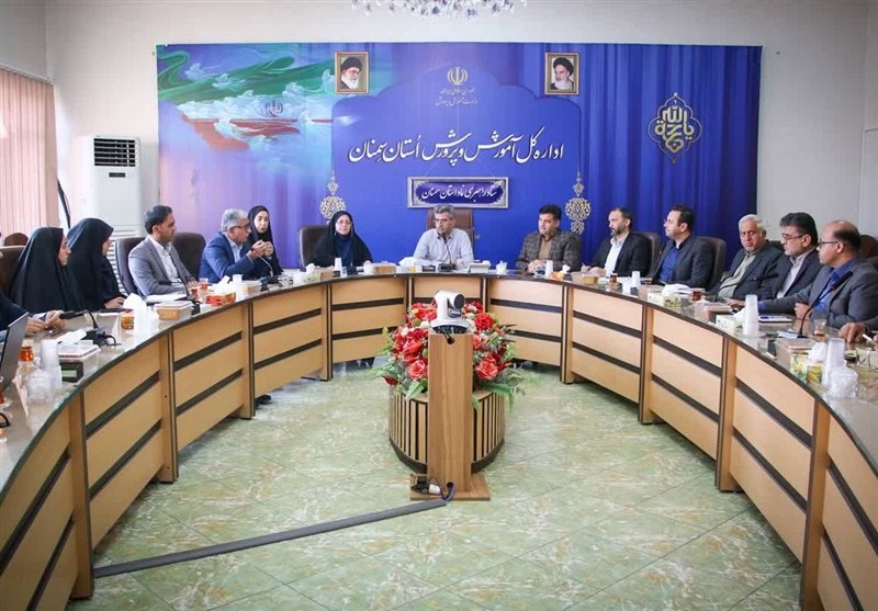 مراقبت از دانش‌آموزان در برابر آسیب‌های اجتماعی تعطیل‌بردار نیست