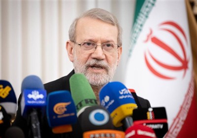 لاریجانی در جمع خبرنگاران: پیام جدیدی به آمریکا نداده‌ایم