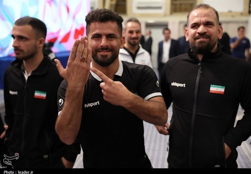 امام خامنه‌ای , 