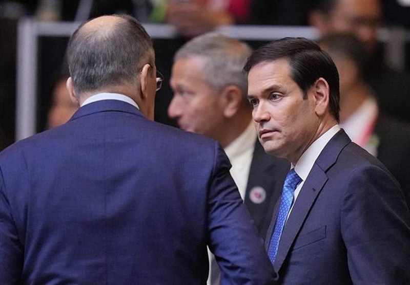 تأکید روبیو و لاوروف بر اهمیت ادامه تماس‌ها برای حل‌ بحران اوکراین