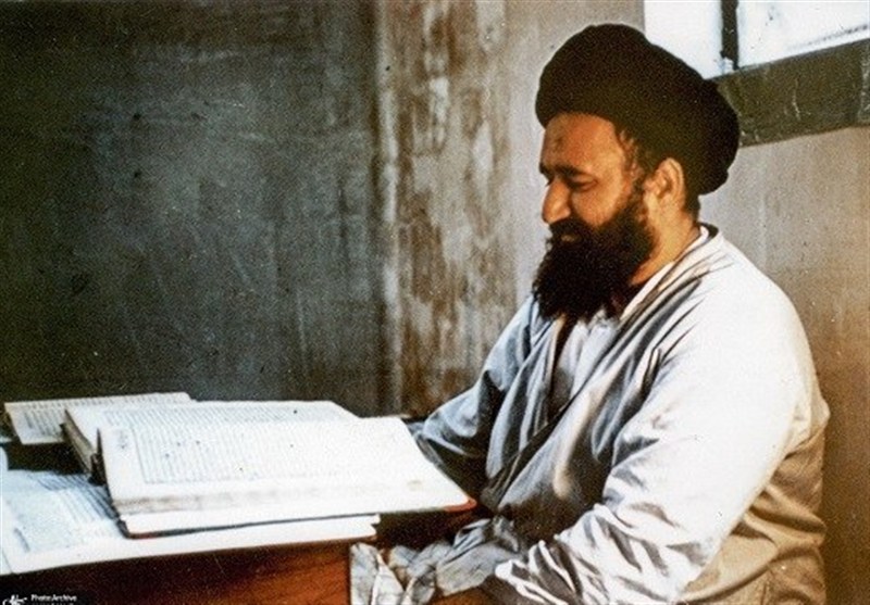 عاشقانههایی از آیتالله شهید سیدمصطفی خمینی
