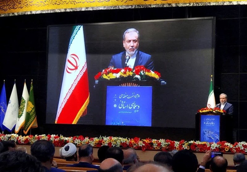 عراقچی: کشورهای همسایه شرایط تنفس را در شرایط تحریم ‌برای ایران فراهم می‌کنند‌