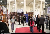 حضور استاندار در نمایشگاه ملی صنایع دستی اردبیل