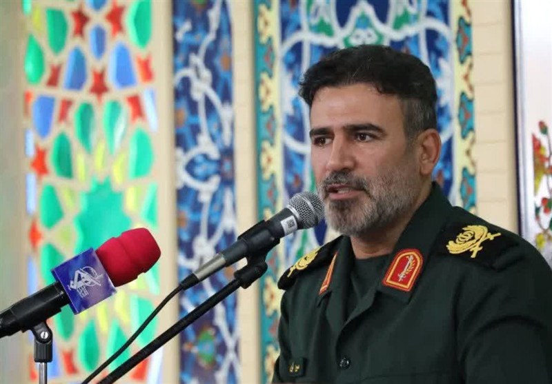 دبیران درس آمادگی دفاعی خط مقدم جهاد تبیین در مدارس