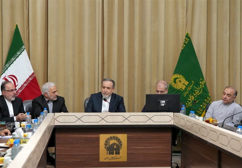 تاکید عراقچی بر اهمیت وزارت خارجه در توسعه روابط اقتصادی با همسایگان