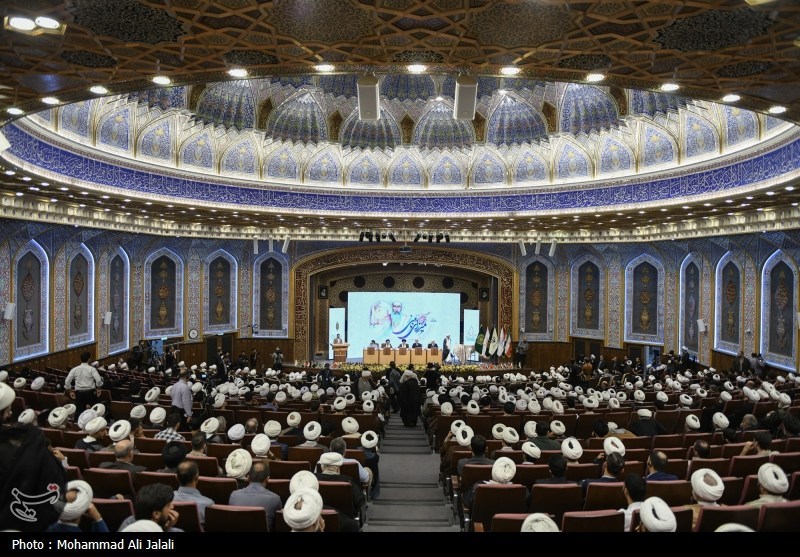 مراجع عظام , حوزه علمیه , حوزه پیشرو و سرآمد , قم , 