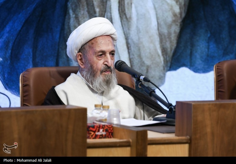 میرزای نائینی، عالمی نوآور و امتی در قالب یک فرد بود