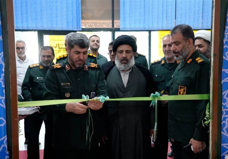 افتتاح نمایشگاه بزرگ کتاب با 3 هزار عنوان و 70 هزار نسخه در بوشهر