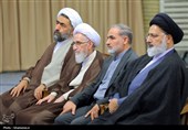 دیدار دست‌اندرکاران کنگره بین‌المللی میرزای نائینی با رهبر معظم انقلاب