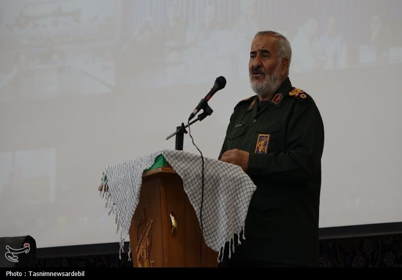 تکریم و معارفه مسئول نمایندگی ولی فقیه تیپ 37 حضرت عباس(ع) اردبیل