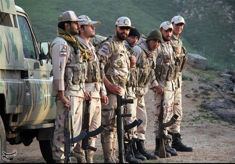 روایت تسنیم از ماجرای مرز میلک/عدالت در لحظه/ واکنش قاطع ‌به رفتار نامناسب سرباز متخلف!+فیلم