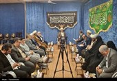آیت‌الله فقیهی: مسئله حجاب ‌باید با &quot;محبّت، بیان منطقی و عقلایی&quot; دنبال شود/ انسجام ملّی آسیب نبیند