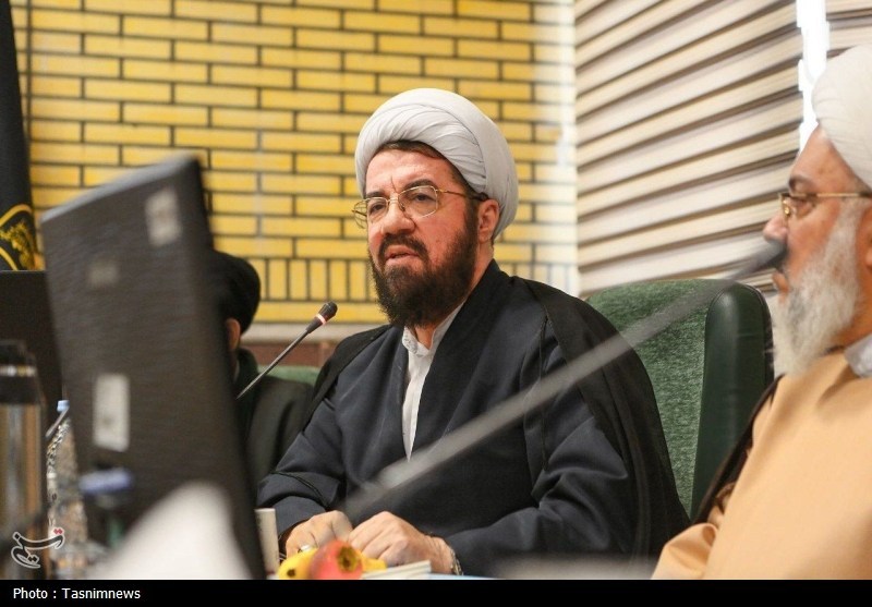 نقش امام ‌(ره) و رهبری انقلاب در پرچمداری دین/ از ولایت اجتماعی تا قدرت ایدئولوژیک‌