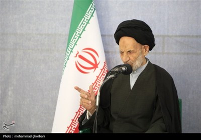 دیدار جمعی از پرستاران خراسان جنوبی با نماینده ولی فقیه