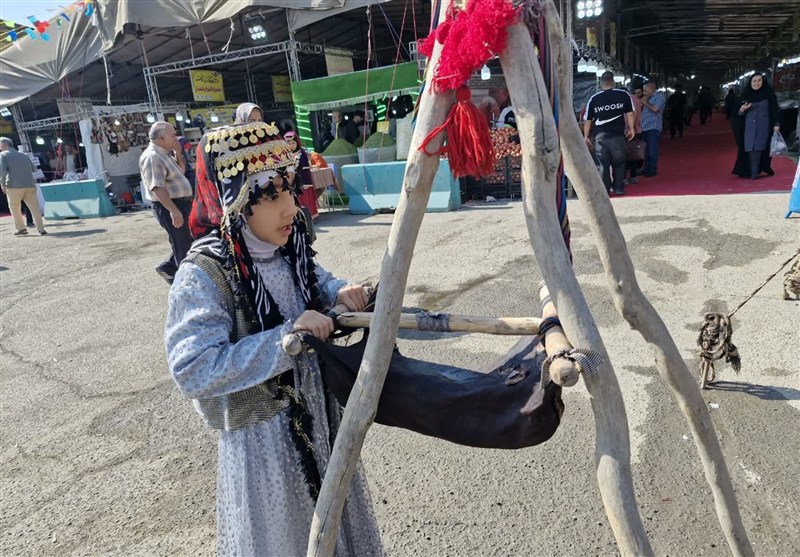 آغاز هفته فرهنگی اسلامشهر با برپایی 120 غرفه صنایع دستی و سوغات