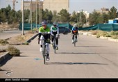 مسابقات تایم تریل دوچرخه سواری بانوان در کرمان
