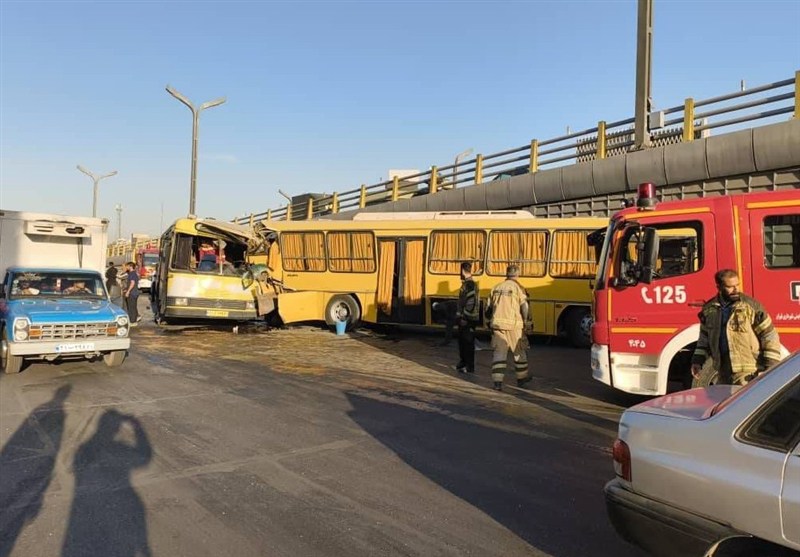 افزایش تعداد مصدومان تصادف دو اتوبوس در جاده مخصوص کرج به 26 نفر