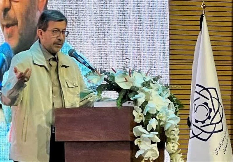 قول مساعد استاندار اصفهان برای رفع موانع اقتصادی اردستان