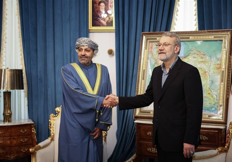 لاريجاني يستقبل وزير الداخلية العُماني