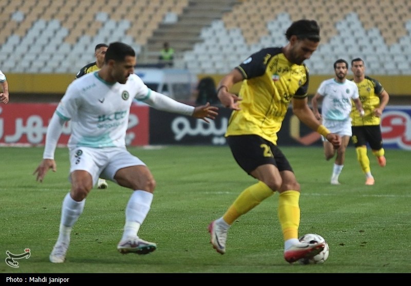 جمشیدیان: مصدوم نداشته باشیم تیمی دست‌نیافتنی خواهیم شد/ نوبت قهرمانی سپاهان هم می‌رسد