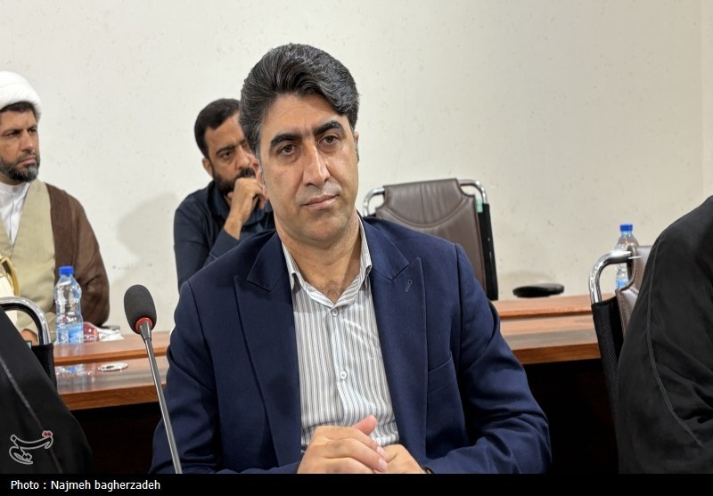 برنامه‌های گسترده آموزش و پرورش هرمزگان برای روز دانش‌آموز/از یادواره شهدا تا نشست‌های بصیرتی