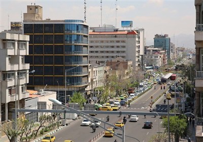 اخبار تهران|آمادگی شهرداری برای ساماندهی دستفروشان کتاب در خیابان انقلاب/افتتاح یک ایستگاه مترو بزودی