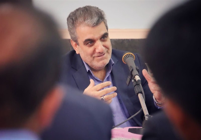 استاندار سمنان: رعایت استاندارد، رکن بنیادین توسعه و اعتماد عمومی است