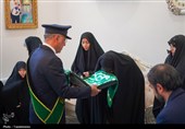 تکریم همسران شهدای مدافع حرم در قم