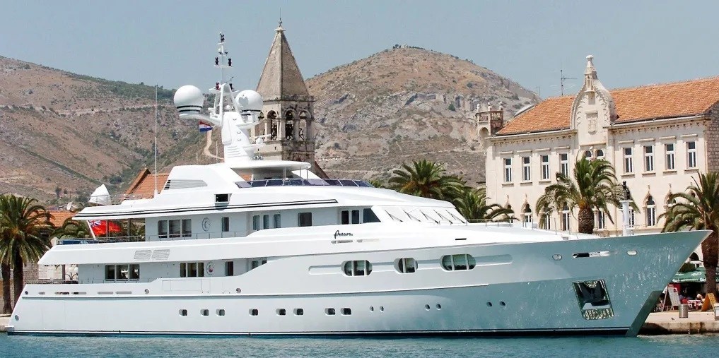 خانه تکانی نیم میلیارد پوندی رئیس پیشین فرمول یک 2