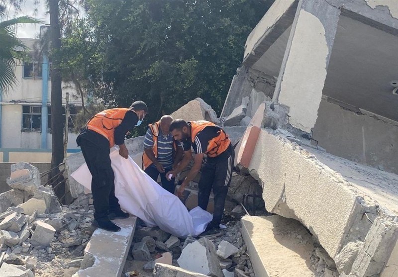 100 شهيد منهم 35 طفلا بغارات الكيان الصهيوني على غزة خلال 12 ساعة