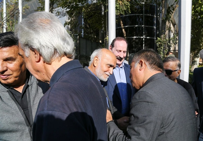 برگزاری مراسم تشییع پیکر کارگرجم و مدیرعامل پیشین استقلال 5