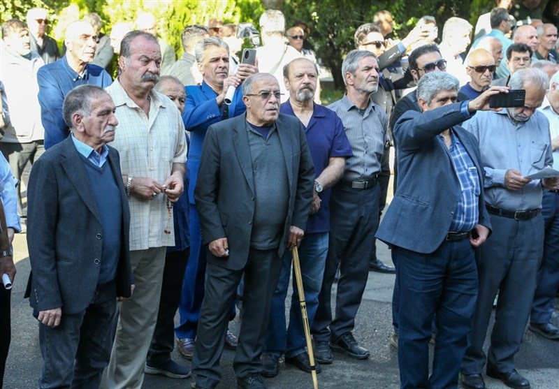 برگزاری مراسم تشییع پیکر کارگرجم و مدیرعامل پیشین استقلال 4