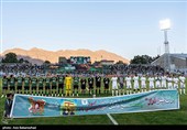 دیدار تیم‌های فوتبال خیبر خرم‌آباد و گل‌گهر سیرجان