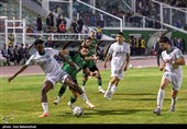 دیدار تیم‌های فوتبال خیبر خرم‌آباد و گل‌گهر سیرجان
