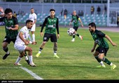 دیدار تیم‌های فوتبال خیبر خرم‌آباد و گل‌گهر سیرجان