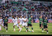 دیدار تیم‌های فوتبال خیبر خرم‌آباد و گل‌گهر سیرجان