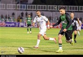 دیدار تیم‌های فوتبال خیبر خرم‌آباد و گل‌گهر سیرجان