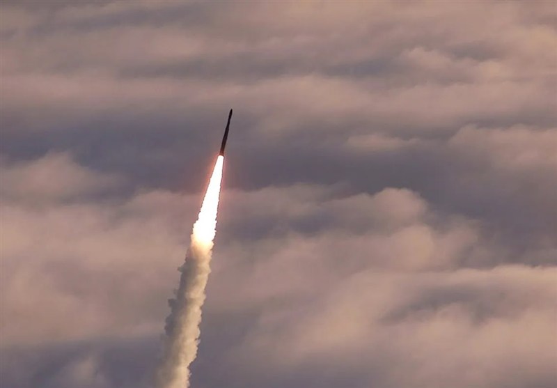 ببینید/برنامه‌ای برای شلیک دو‌هزار موشک هم‌زمان و غلبه بر گنبد آهنین اسرائیل!