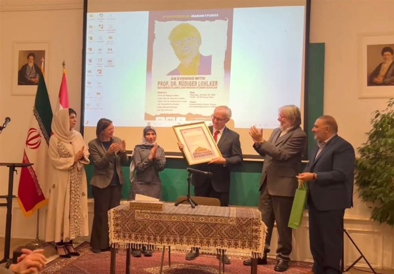 ضرورت تأسیس کرسی مستقل ایرانشناسی در دانشگاه وین