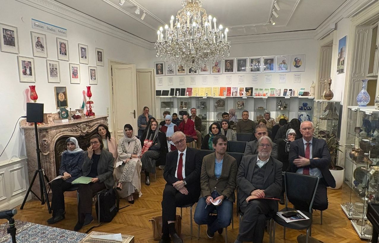 ضرورت تأسیس کرسی مستقل ایرانشناسی در دانشگاه وین 2