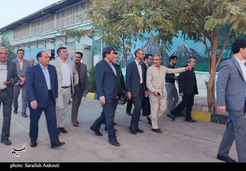 استاندار کرمان از اردوگاه کرامت سپاه ثارالله بازدید کرد استان کرمان , معتاد , اخبار استان کرمان ,