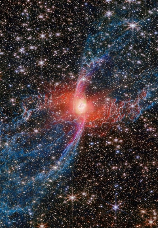 تصاویر تازه تلسکوپ جیمزوب از لحظه مرگ یک ستاره 3